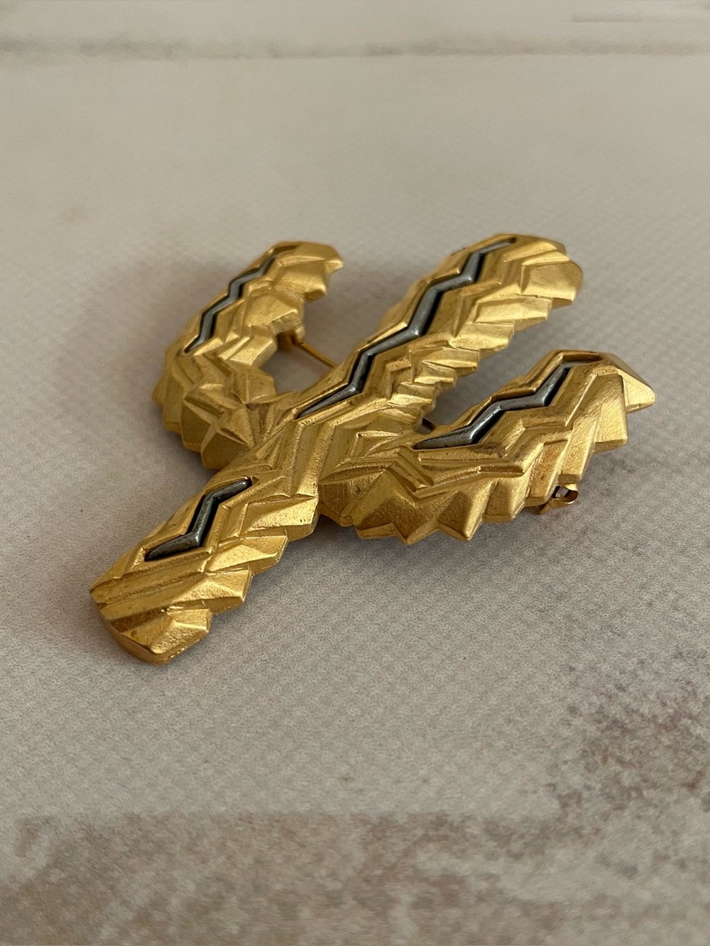 JJ Jonette J.J. & Co. Gold Cactus Brooch Western - Picture 4 of 5